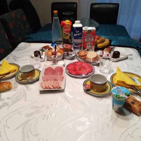 Sunce Panzió Ćuprija Kültér fotó