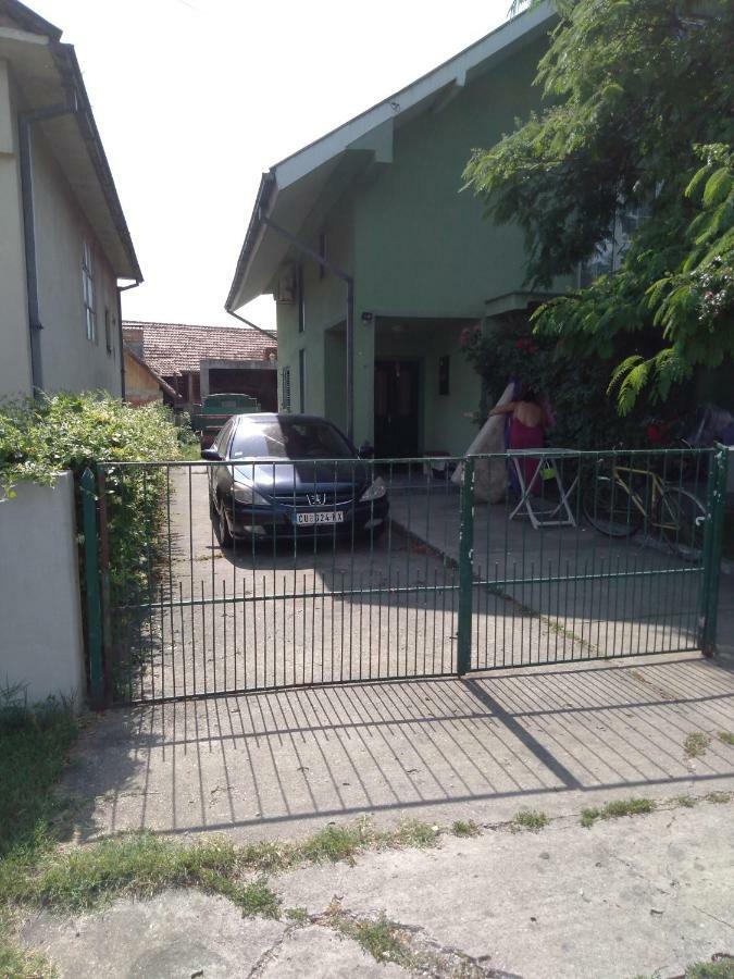 Sunce Panzió Ćuprija Kültér fotó